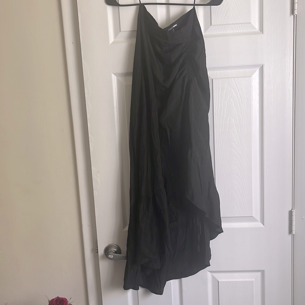 Asymmetrical skirt